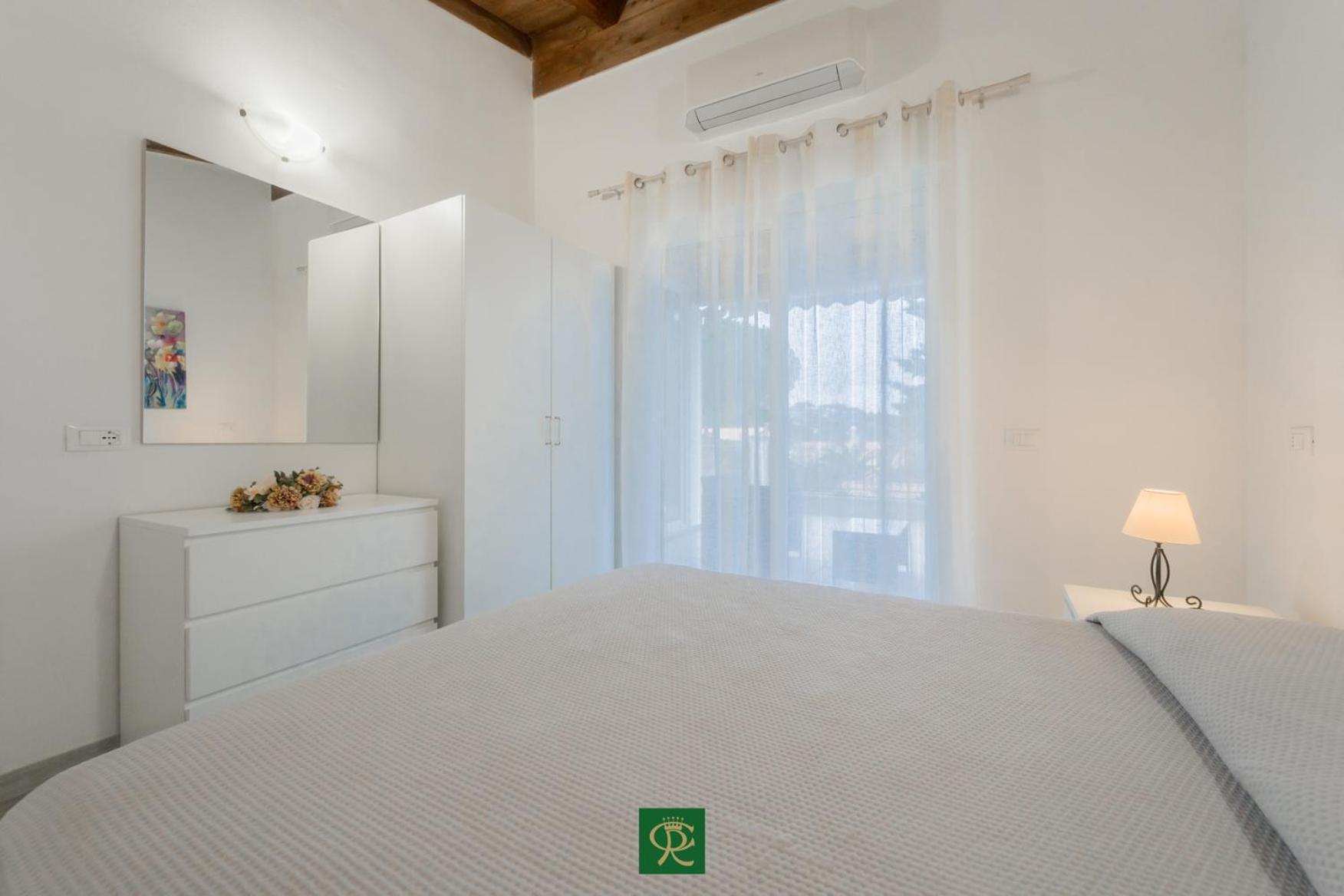 Albatros Aparthotel กาโปลิเวรี ภายนอก รูปภาพ