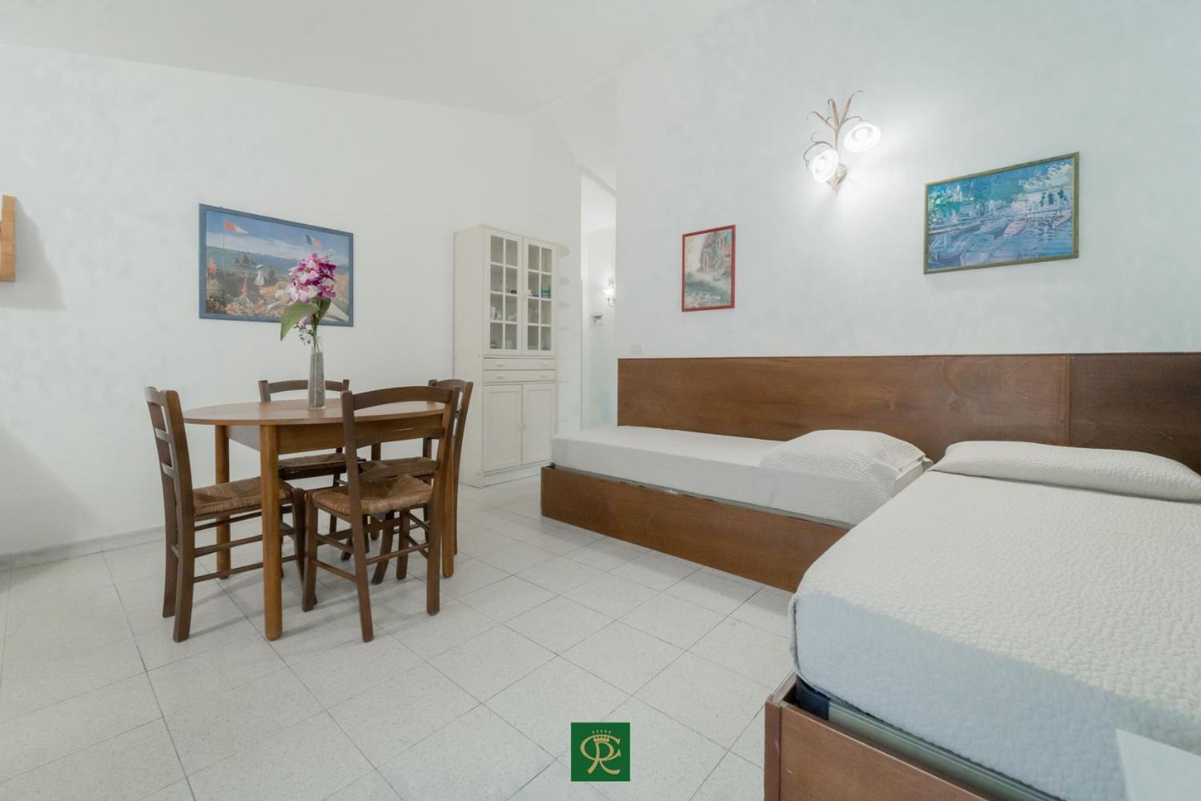 Albatros Aparthotel กาโปลิเวรี ห้อง รูปภาพ