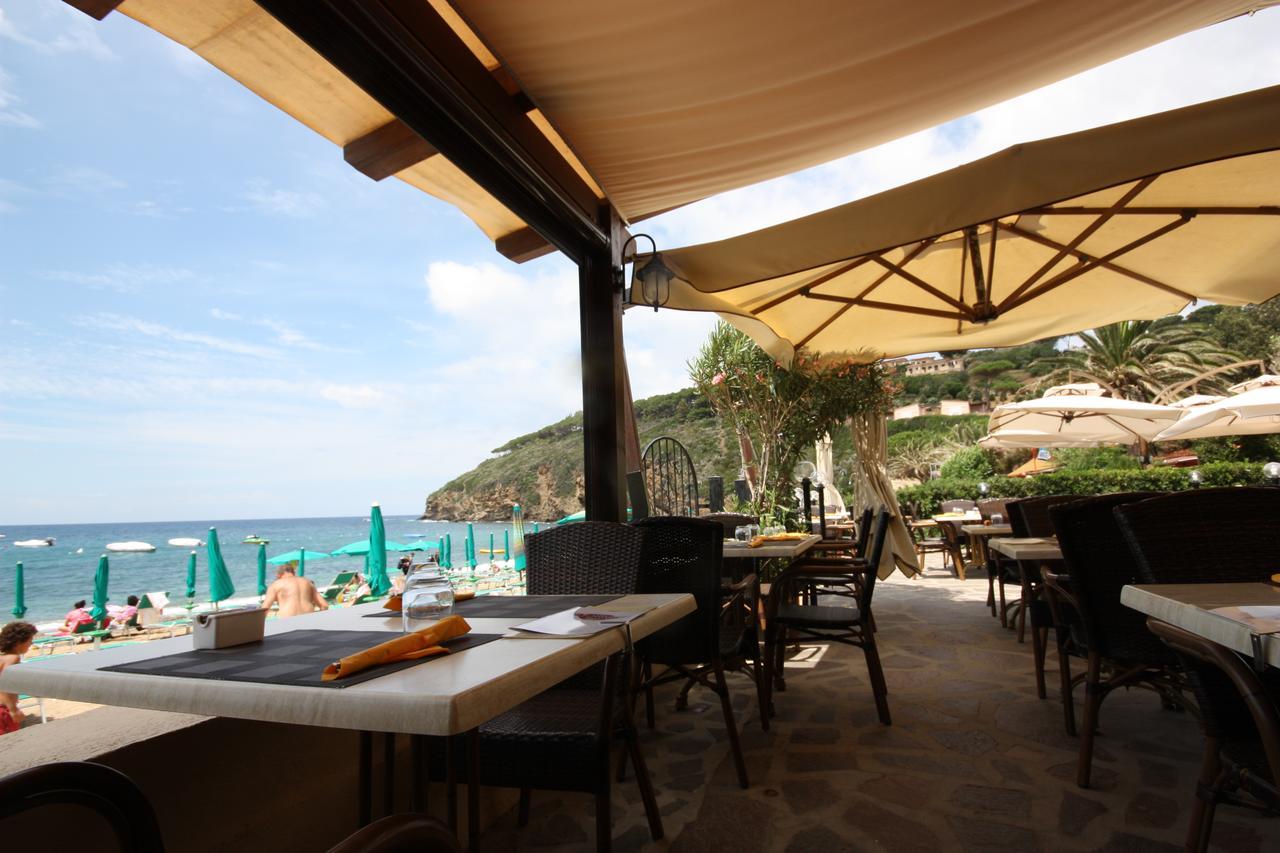 Albatros Aparthotel กาโปลิเวรี ภายนอก รูปภาพ